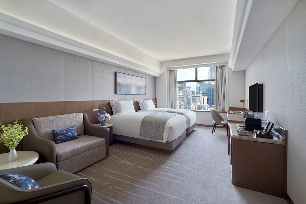FAMILY SUITE, PLUS, PREMIUM