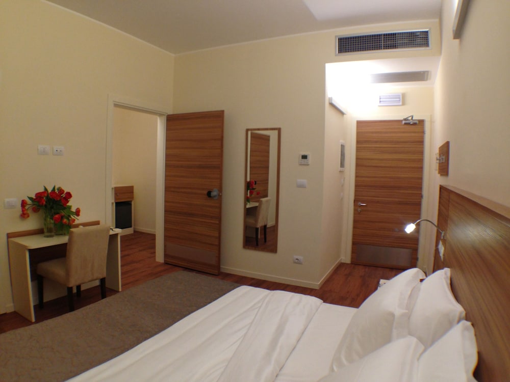 Hotel Forum 26/56