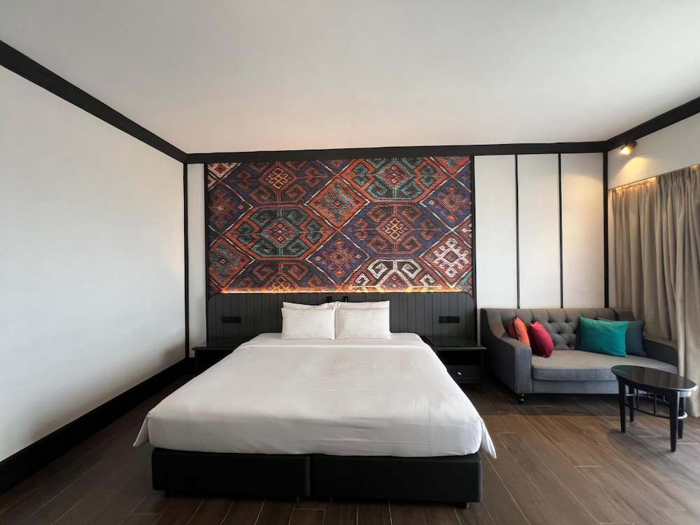 Bangi Resort Hotel 15/71