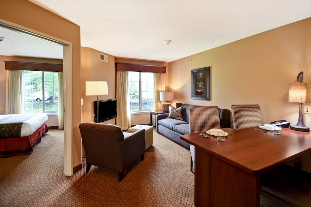 Grandstay Residential Suites Hotel La Crosse 26/62