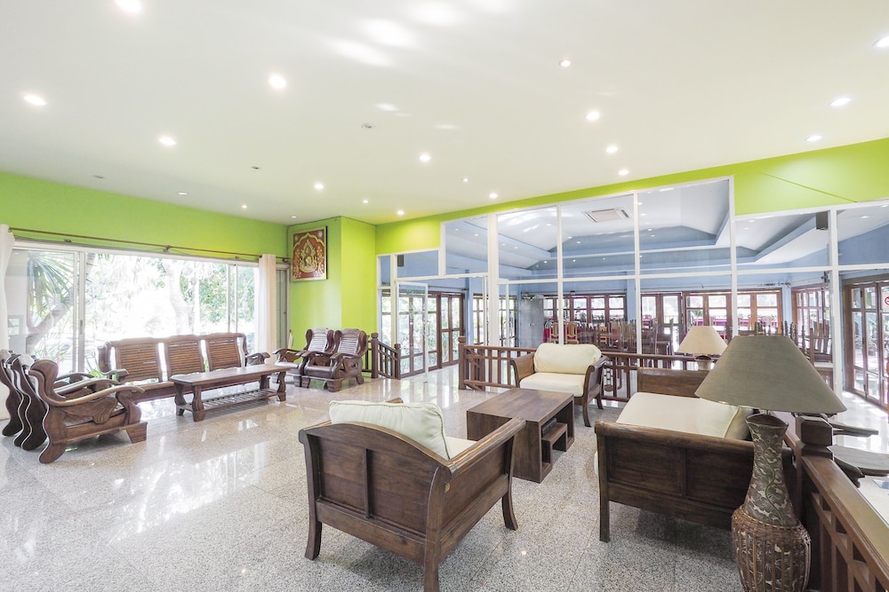 Saensukkho Hotel & Resort 49/65