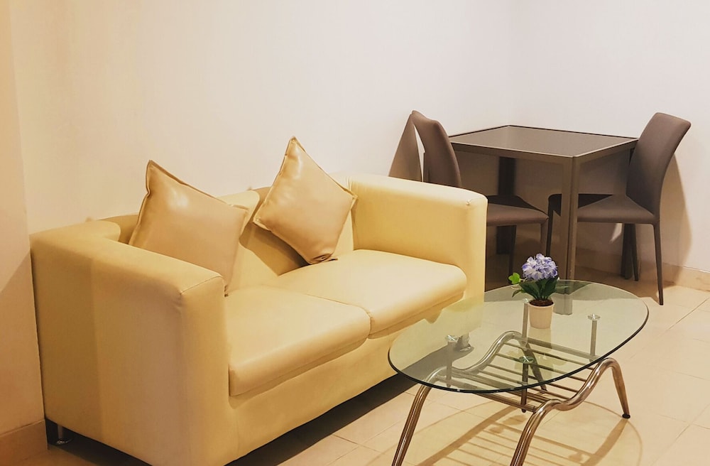 Sena House Paholyothin30 18/29