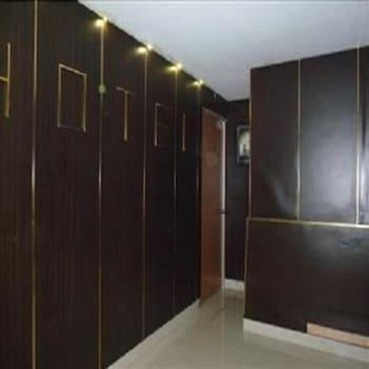 Batu Caves Budget Hotel 15/25