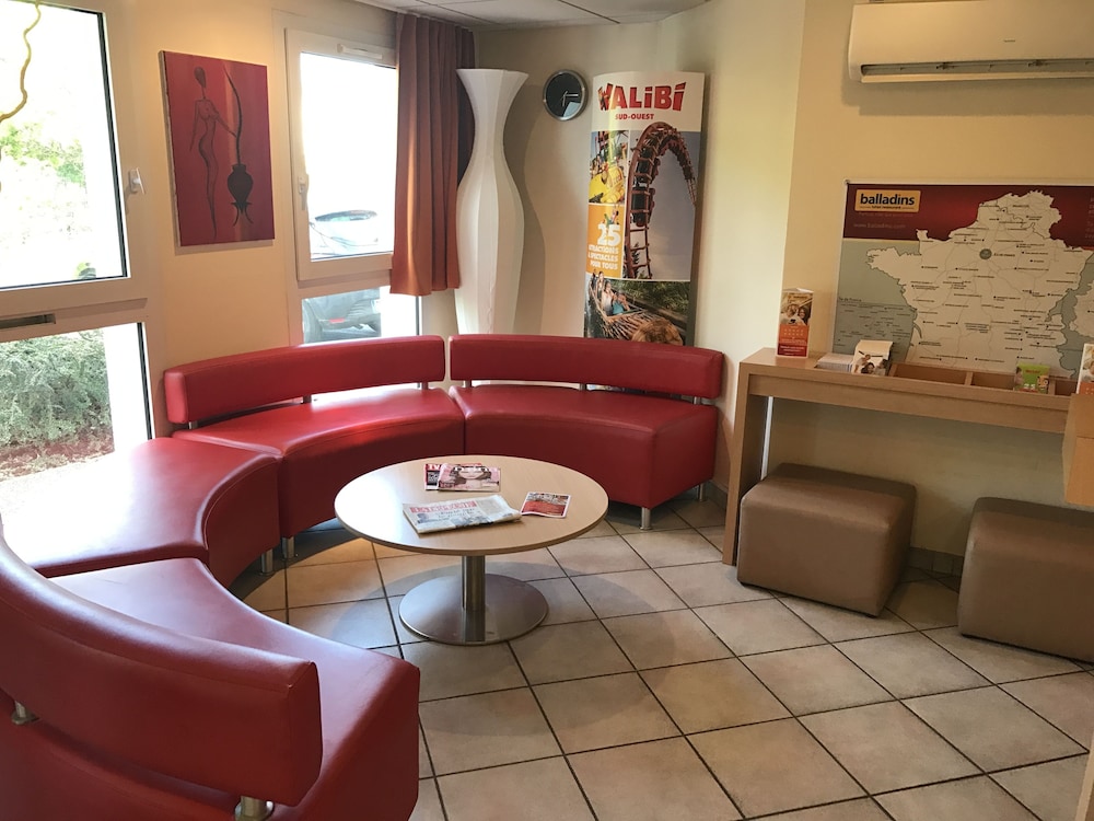 Kyriad Direct Agen-Castelculier 27/41