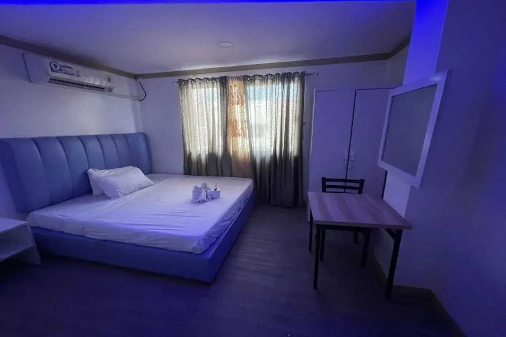 Room at Collection O JM Lodge Near Clark Airport, ANGELES CITY