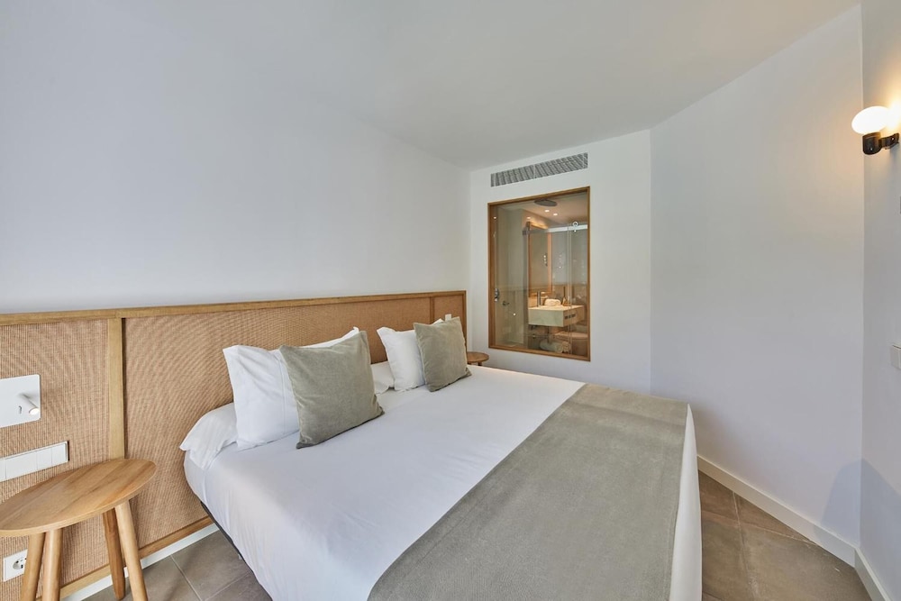 Ferrer Sofia Aparthotel 17/65