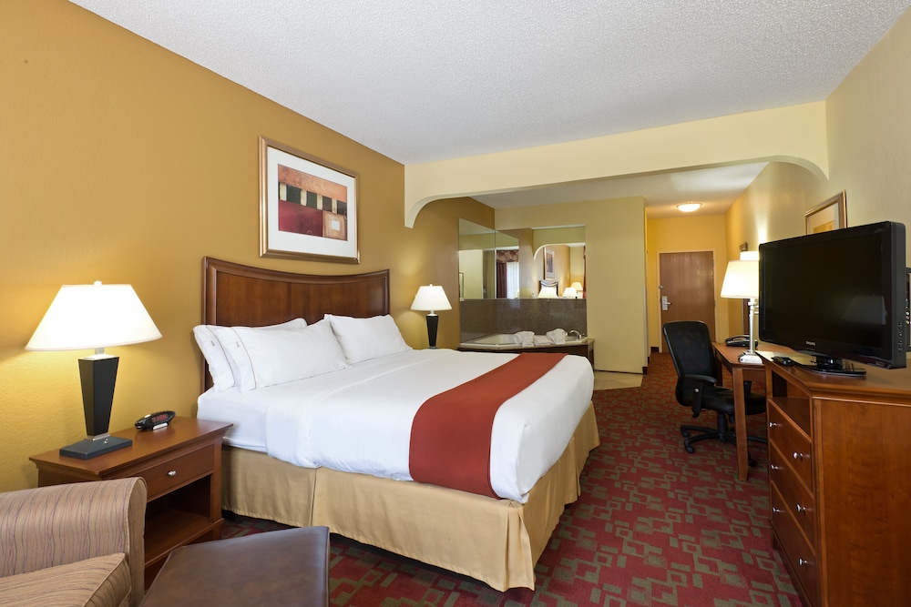 Holiday Inn Express Hotel And Suites Little Rock West 8/49