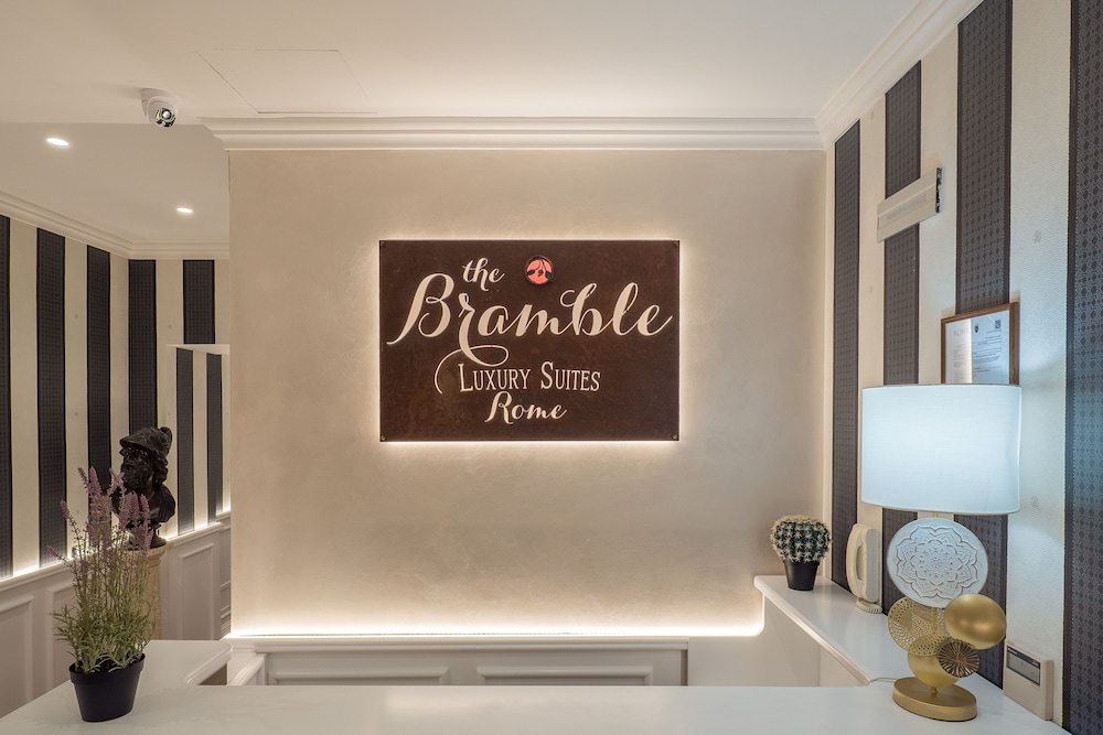 Bramble Luxury Suites 9/85