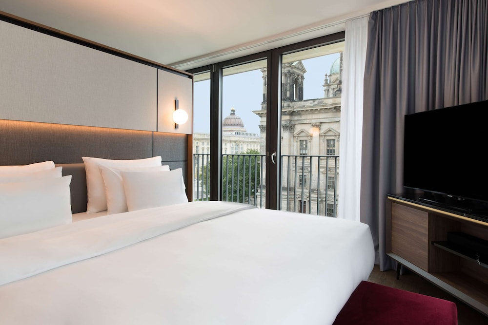 Radisson Collection Hotel, Berlin 15/68