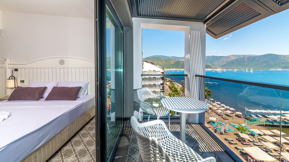 Marmaris Natalie S Beach Hotel 18/60