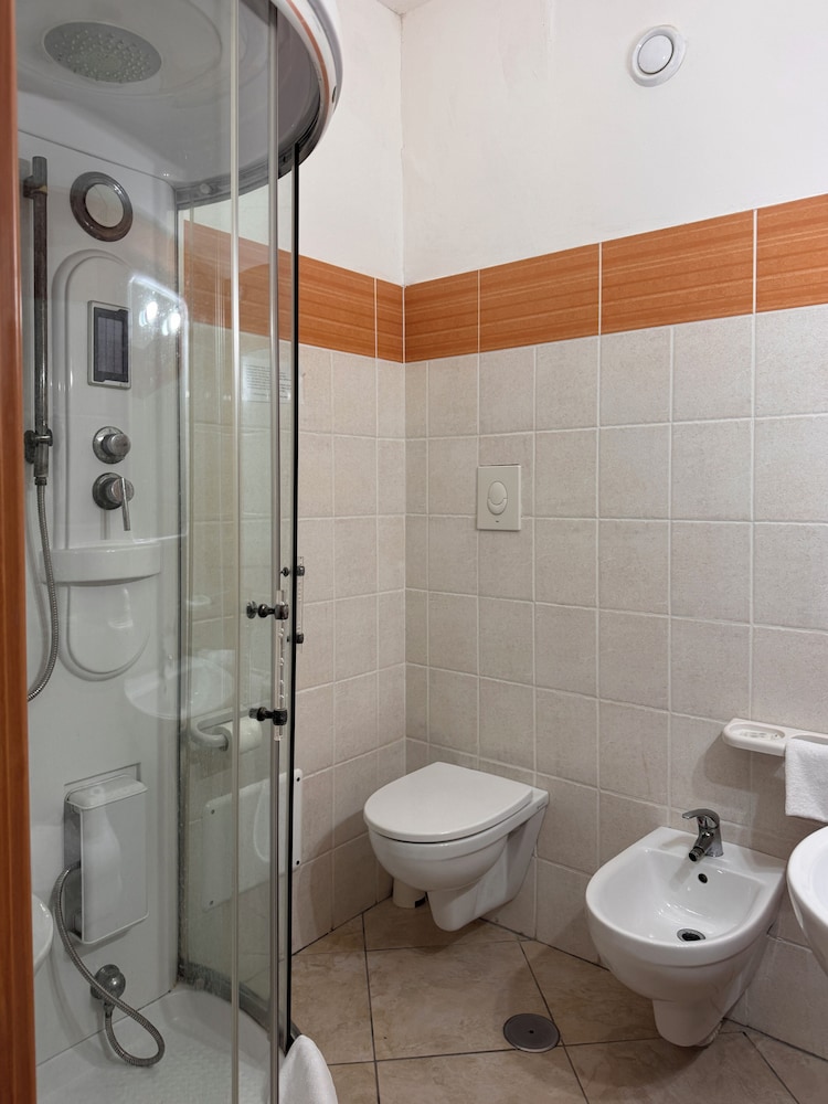 Luigiane B&B 37/40