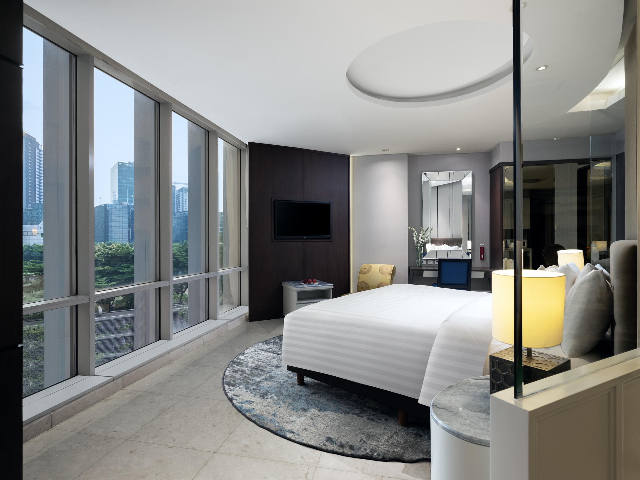Room at The Grove Suites by Grand Aston, JAKARTA