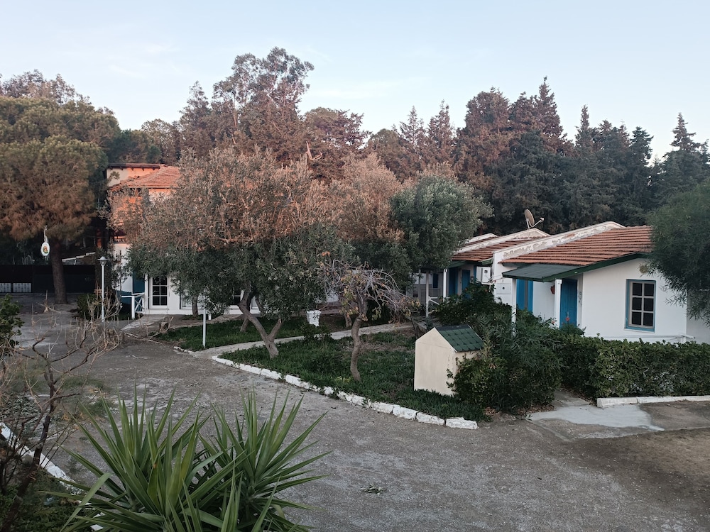 Teos Ormanci Tatil Koyu 22/26