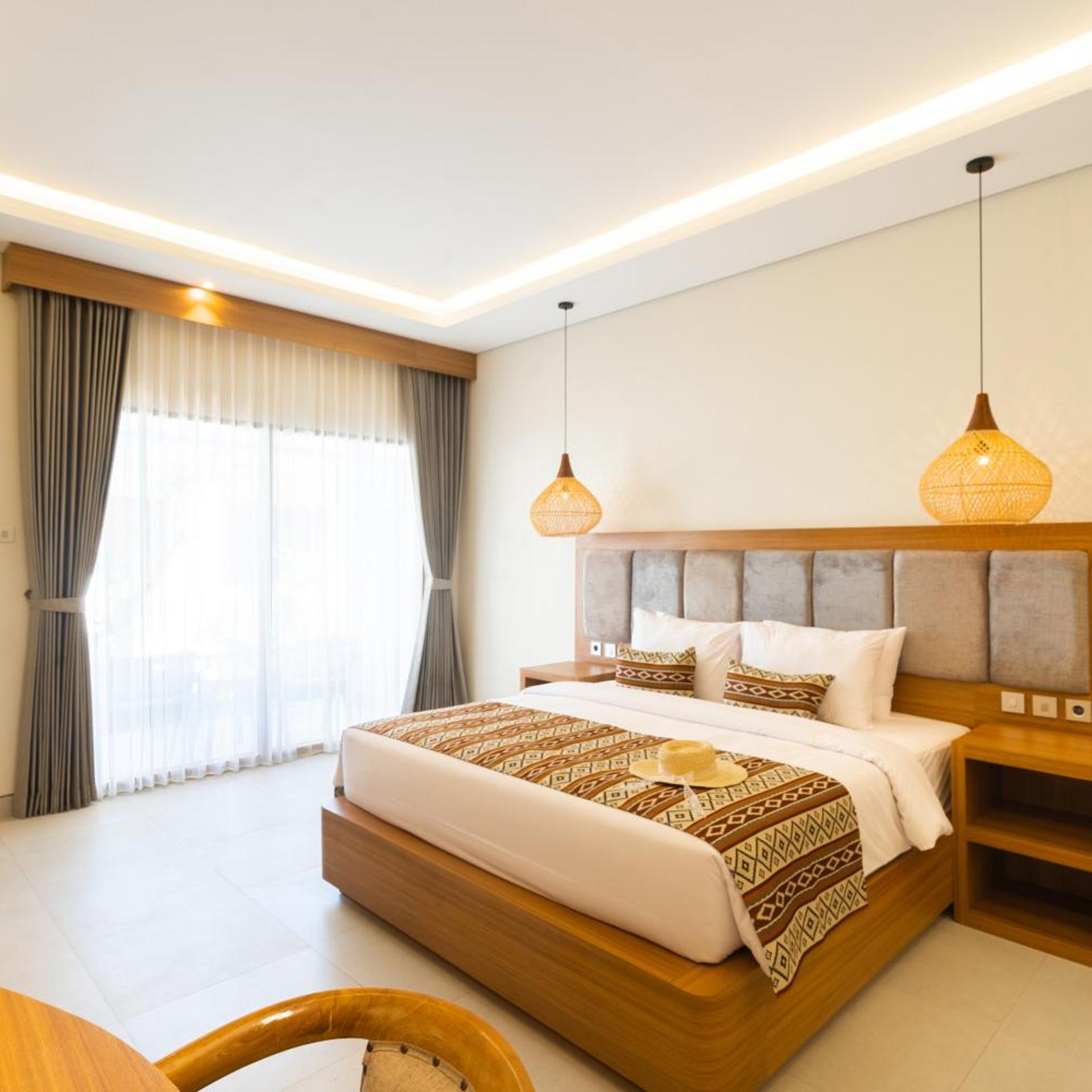 SUITE ROOM