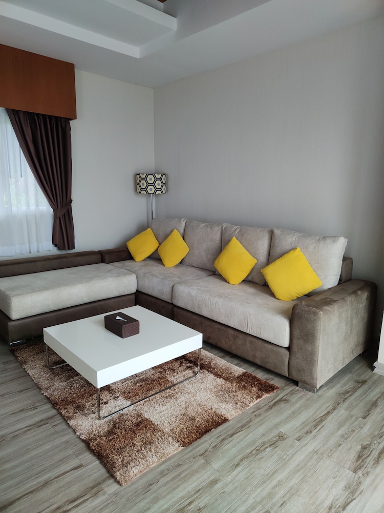 Phuket Jungle Experience Resort 17/35