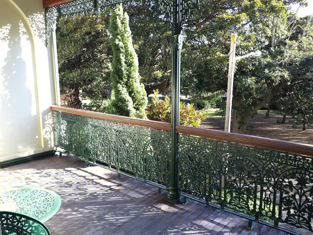 AVONMORE ON THE PARK BOUTIQUE HOTEL 3/39