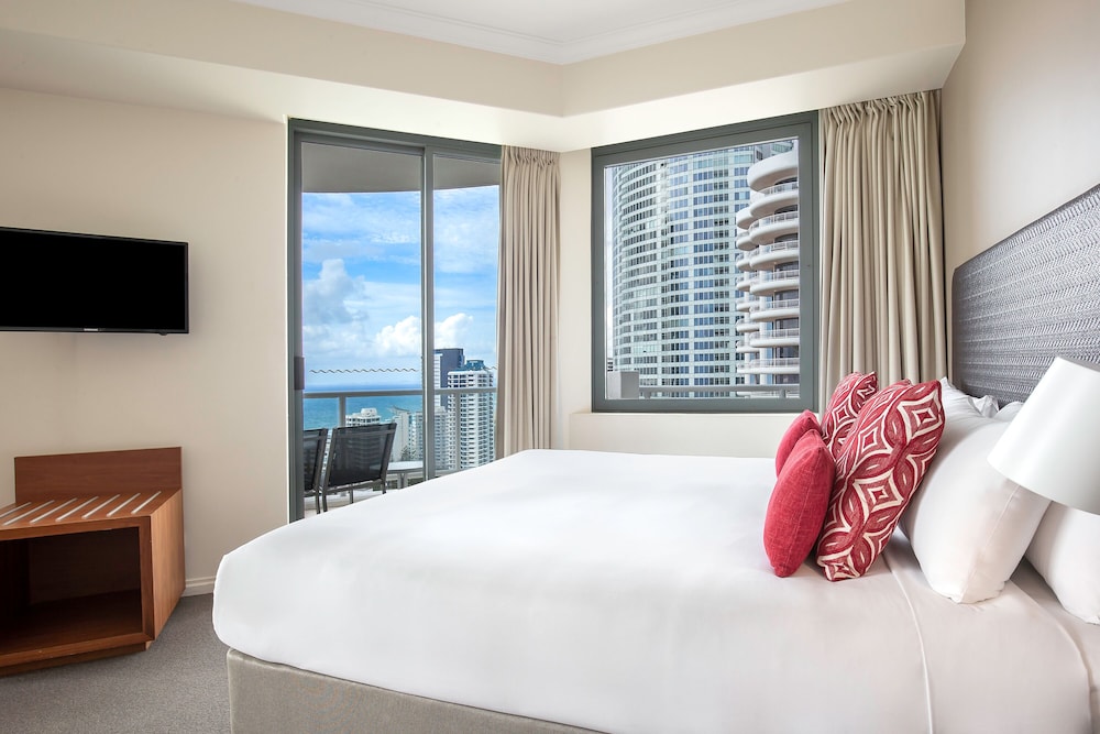 Mantra Legends Surfers Paradise 39/76
