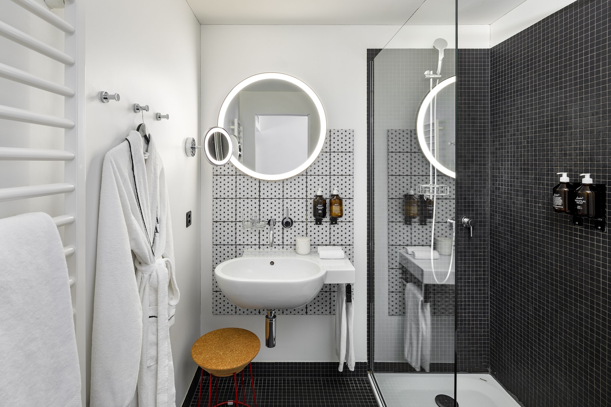 Room, Queen Bed, Small, Marktgasse Hotel 5/7