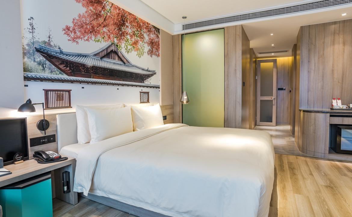 Jimu, King Bed, Queen Bed