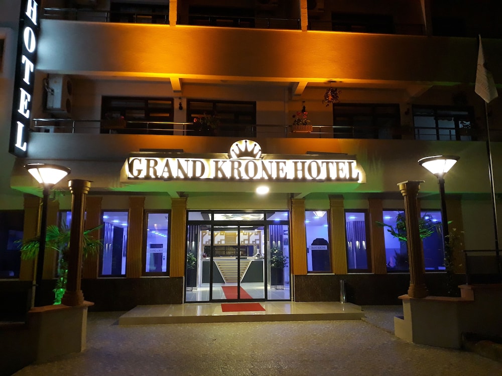 Grand Krone Hotel 3/41