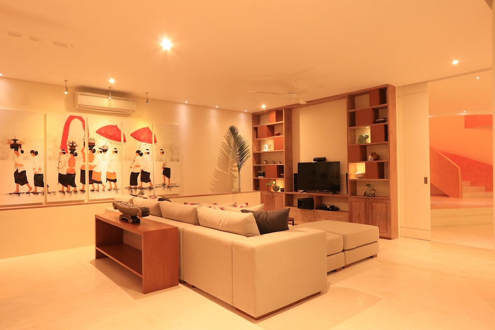 Villa Seriska Jimbaran Bali 13/28