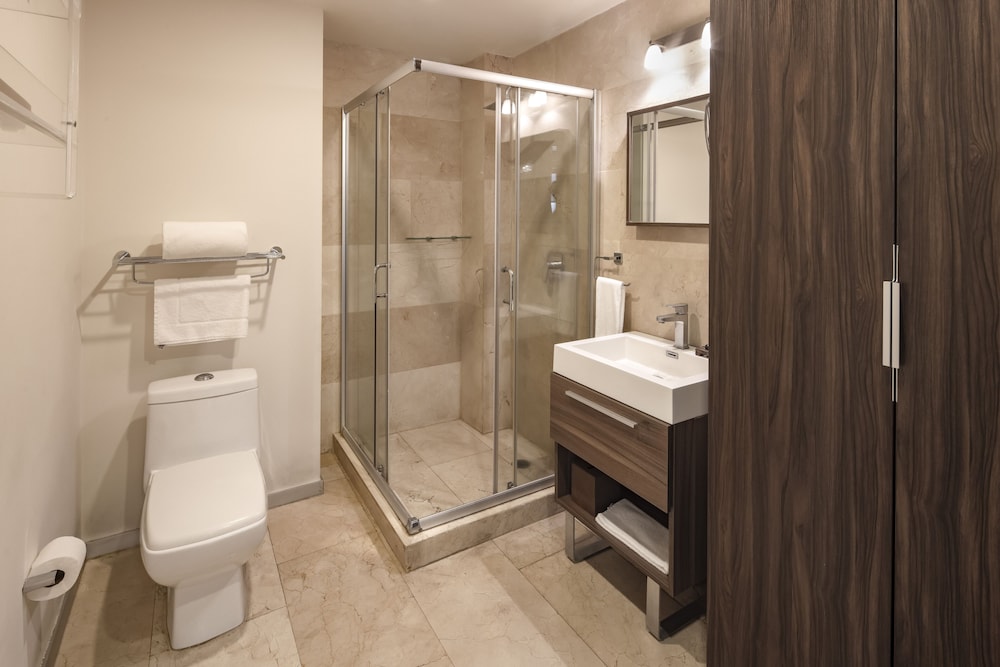MX Grand Suites 50/50