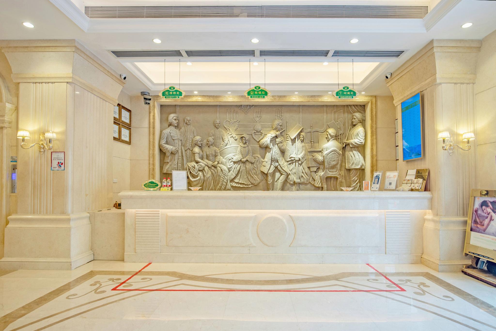 Vienna Hotel (Zhongshan Tanzhou) 5/42