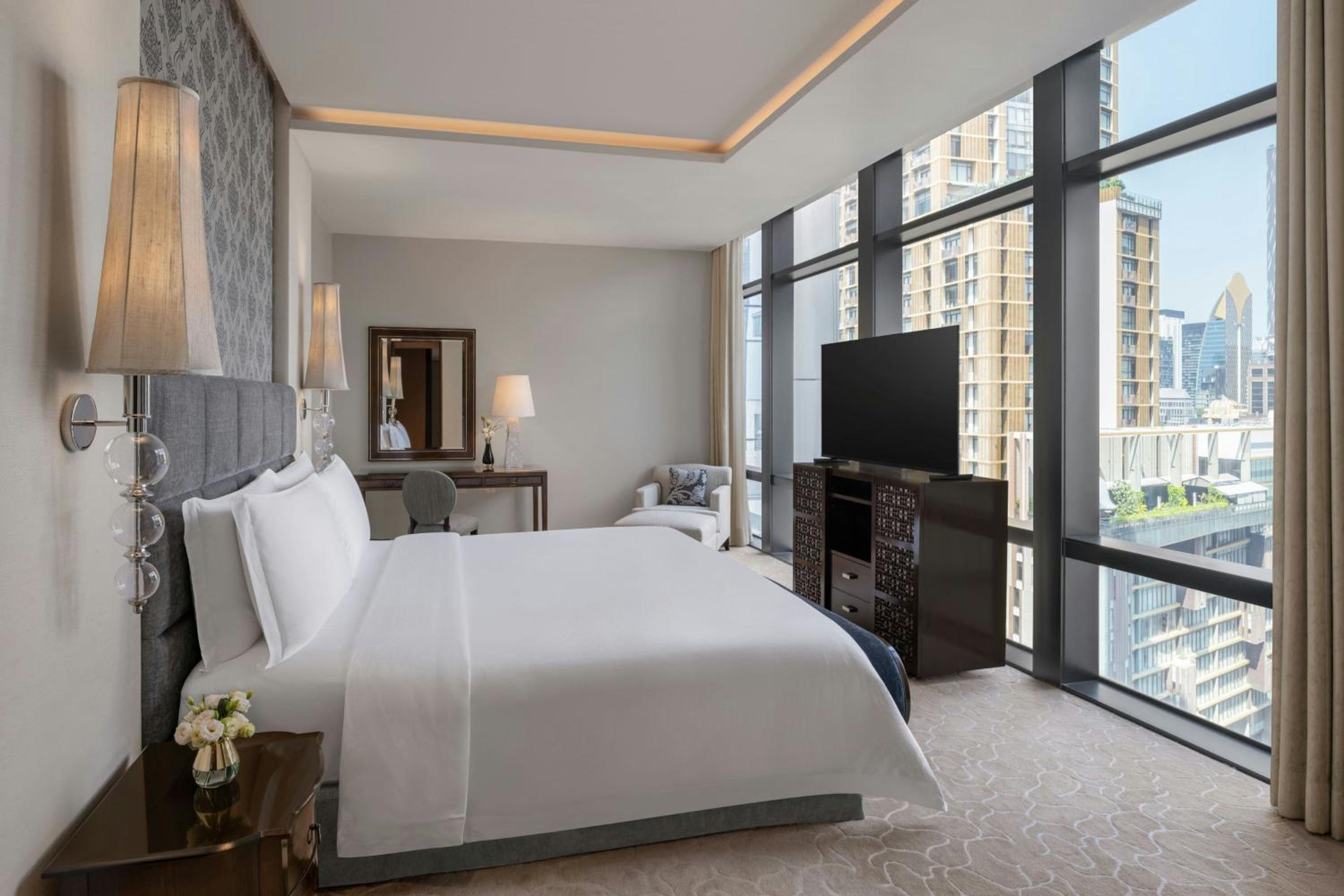 1 Bedroom, Grand, Metropolitan, Suite, King Bed