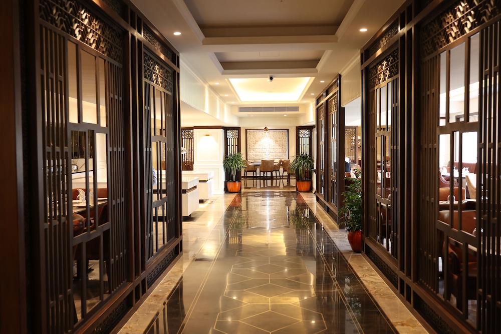 Pride Hotel Bhopal 2/49