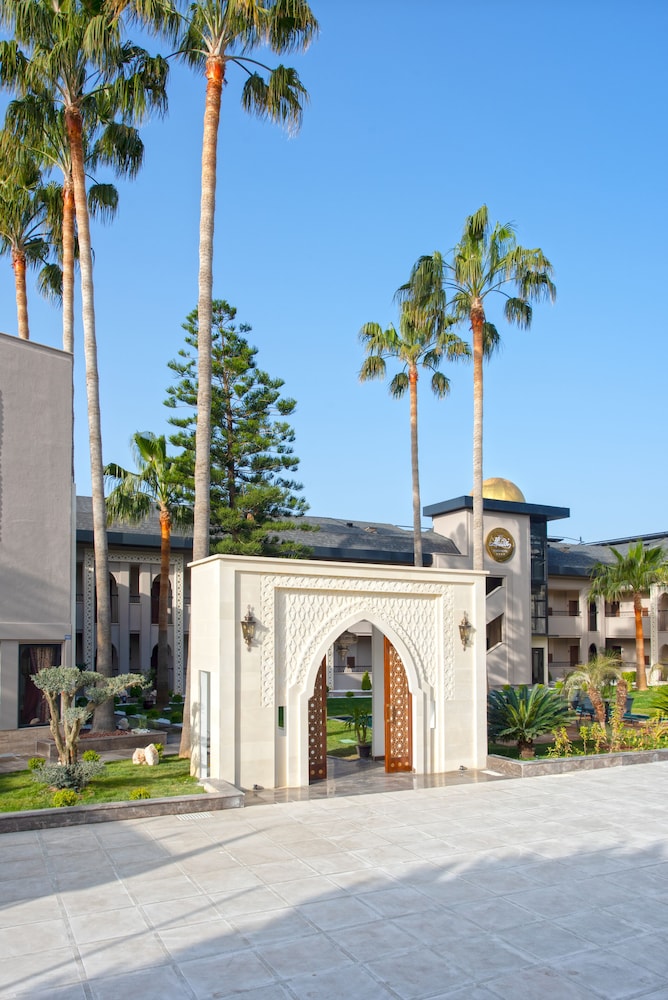 Alaaddin Beach Hotel - Adults Only 40/50