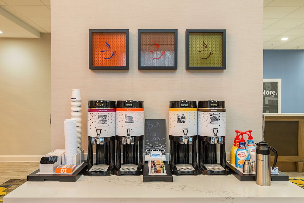 Hampton Inn & Suites Colleyville DFW Airport West 44/50