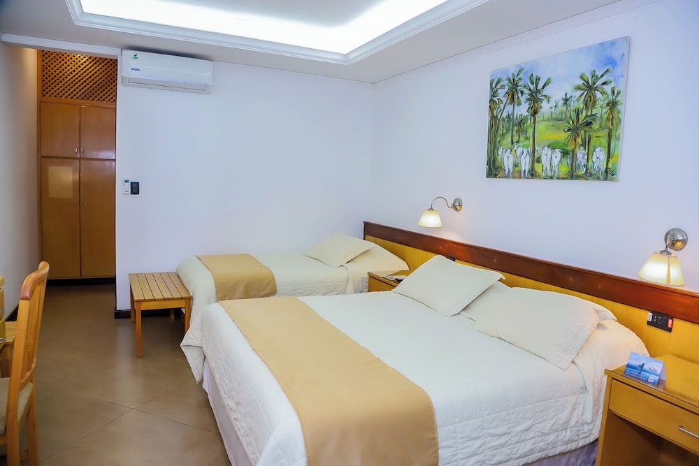 Papillon Hotel 13/50