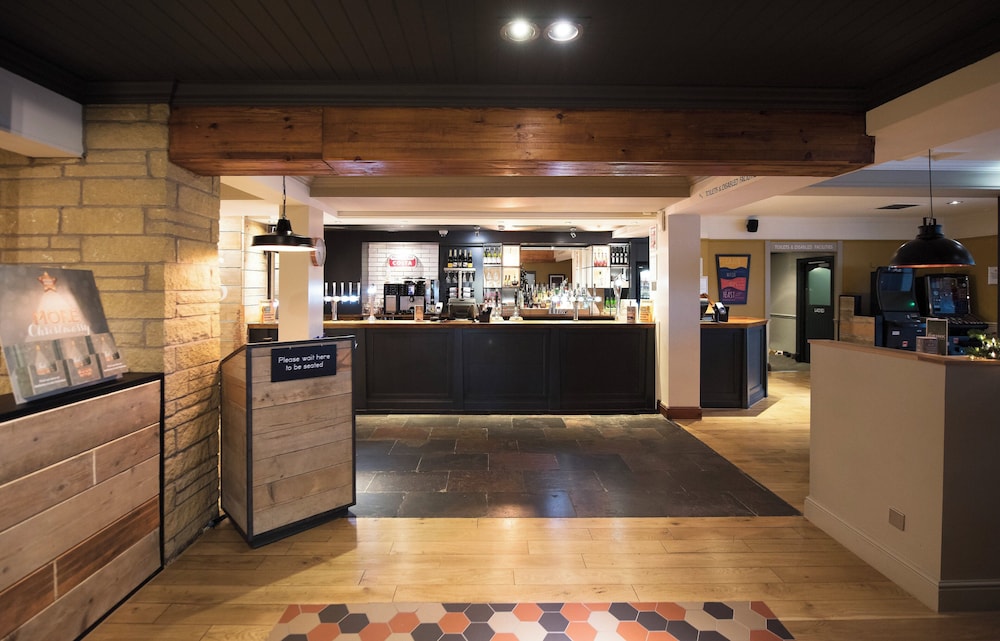 Premier Inn Glasgow (Hamilton) Hotel 7/41