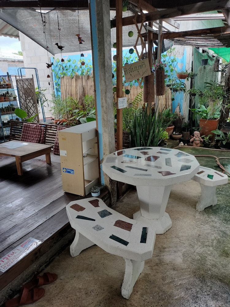 Canaan Guesthouse 51/56