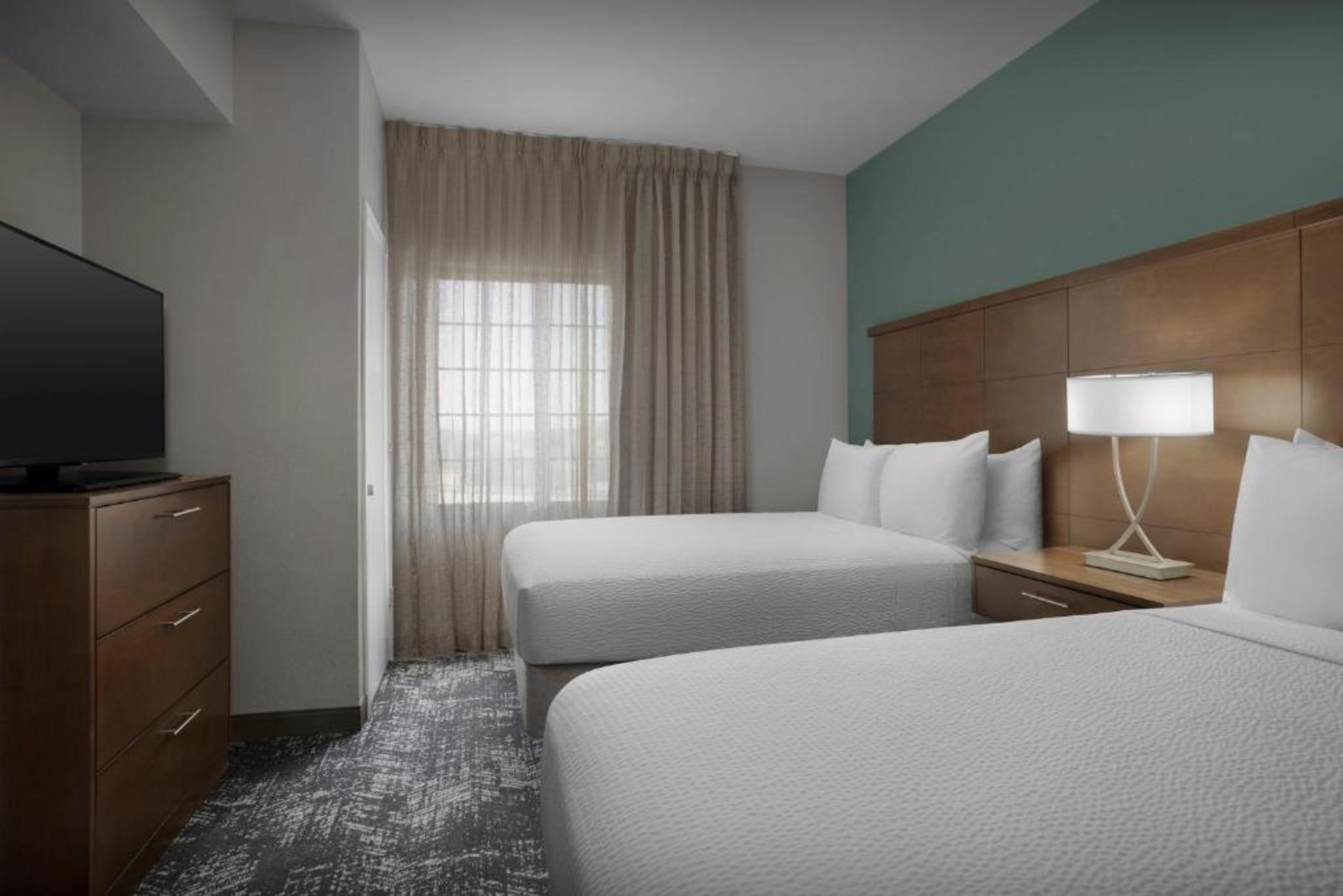 2 Bedrooms, Suite, 1 King and 2 Double Beds