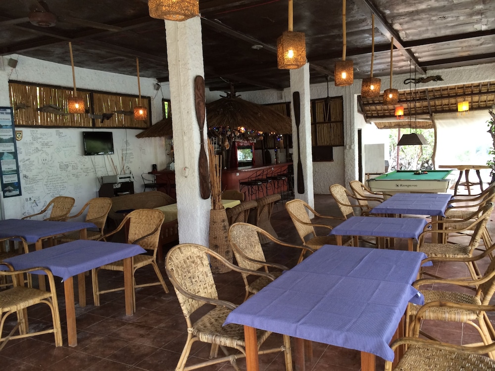 Discovery Island Resort and Dive Center 33/50