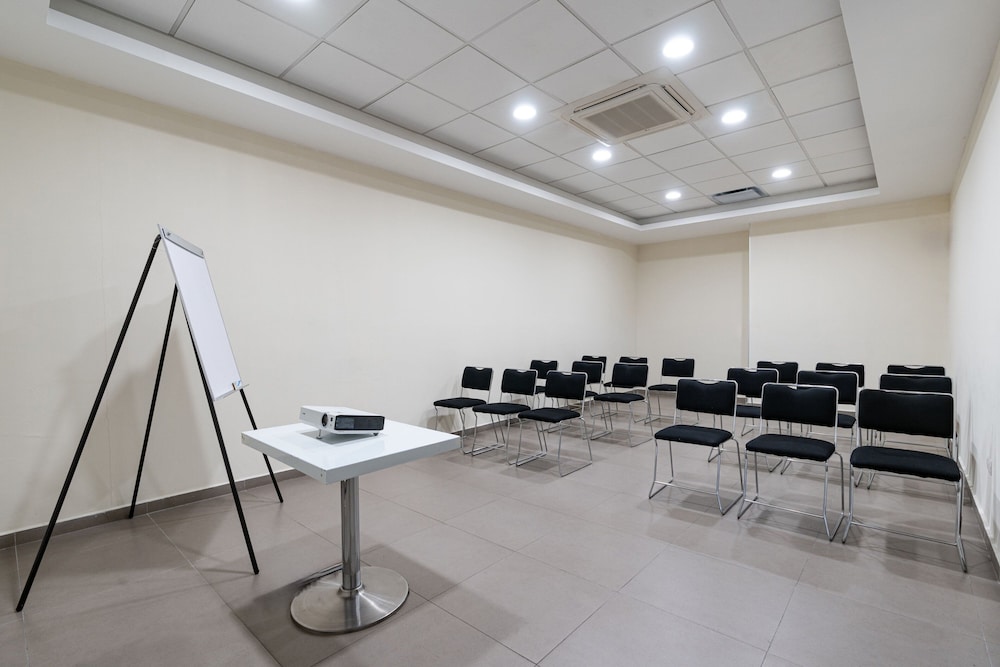 City Express Junior by Marriott Aguascalientes Centro 38/46