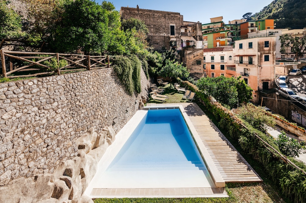 Amalfi Holiday Resort 37/52
