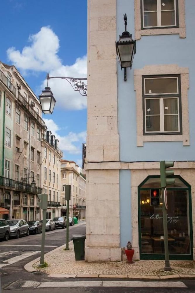 Casas da Baixa - Jules & Madeleine 45/50