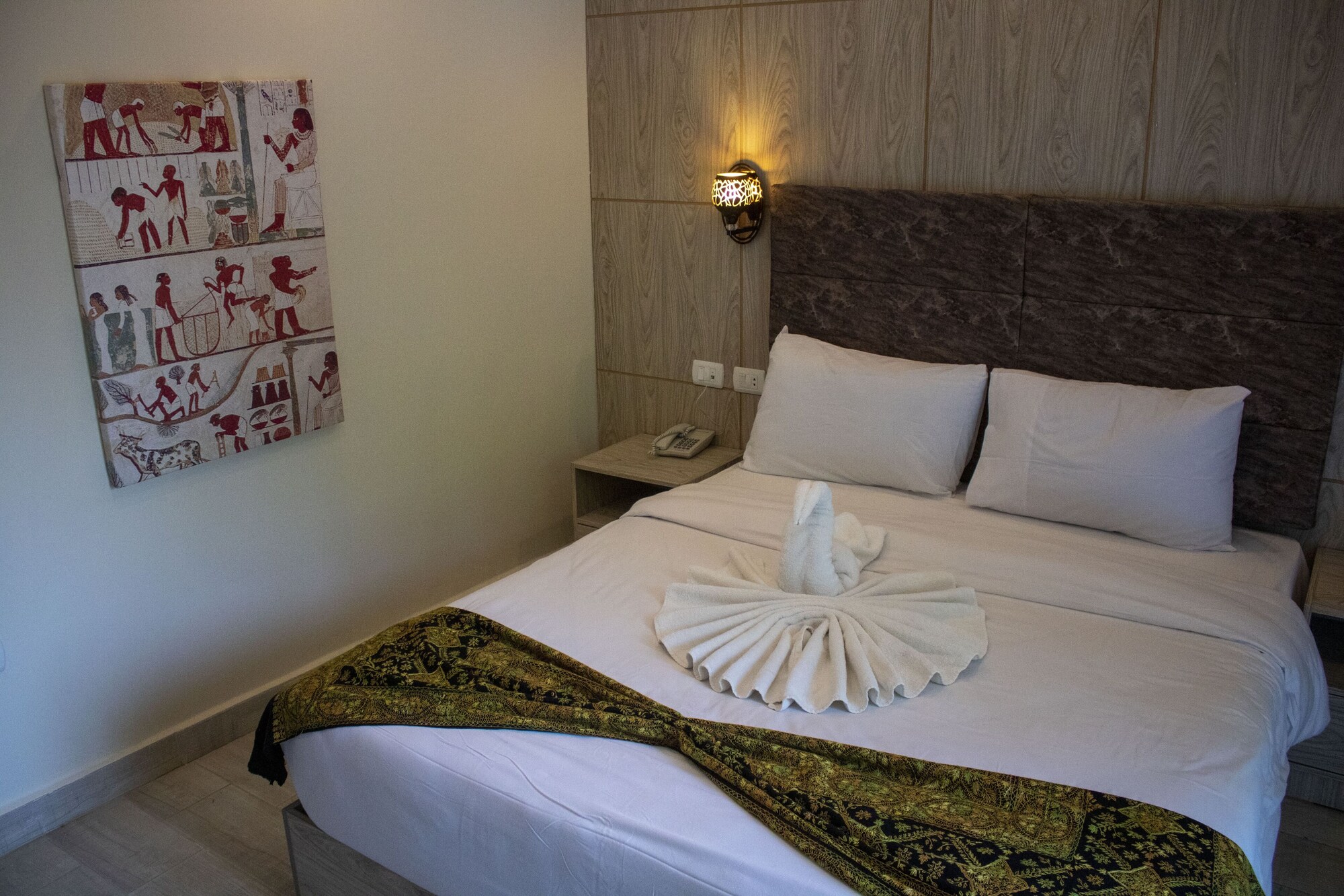 ROOM, KING BED, GARDEN VIEW