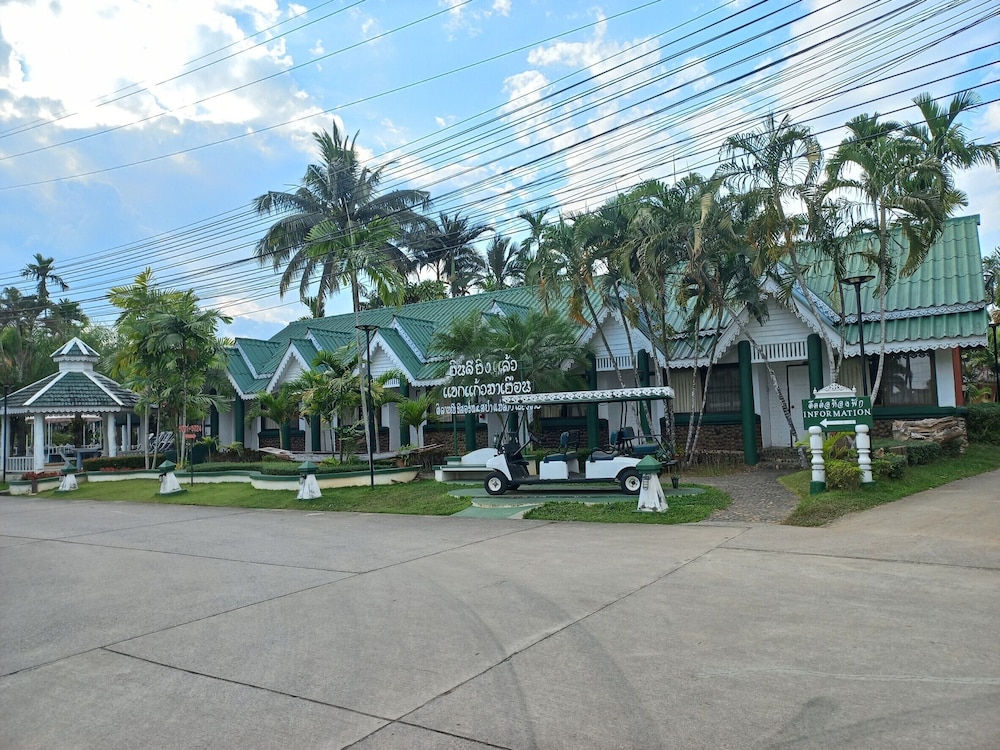 SILAMANEE RESORT & SPA HOTEL 51/59