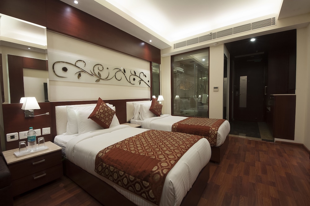 Hotel Golden Grand 19/51