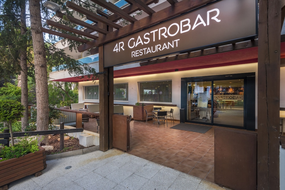 Hotel 4R Salou Park Resort I 6/61