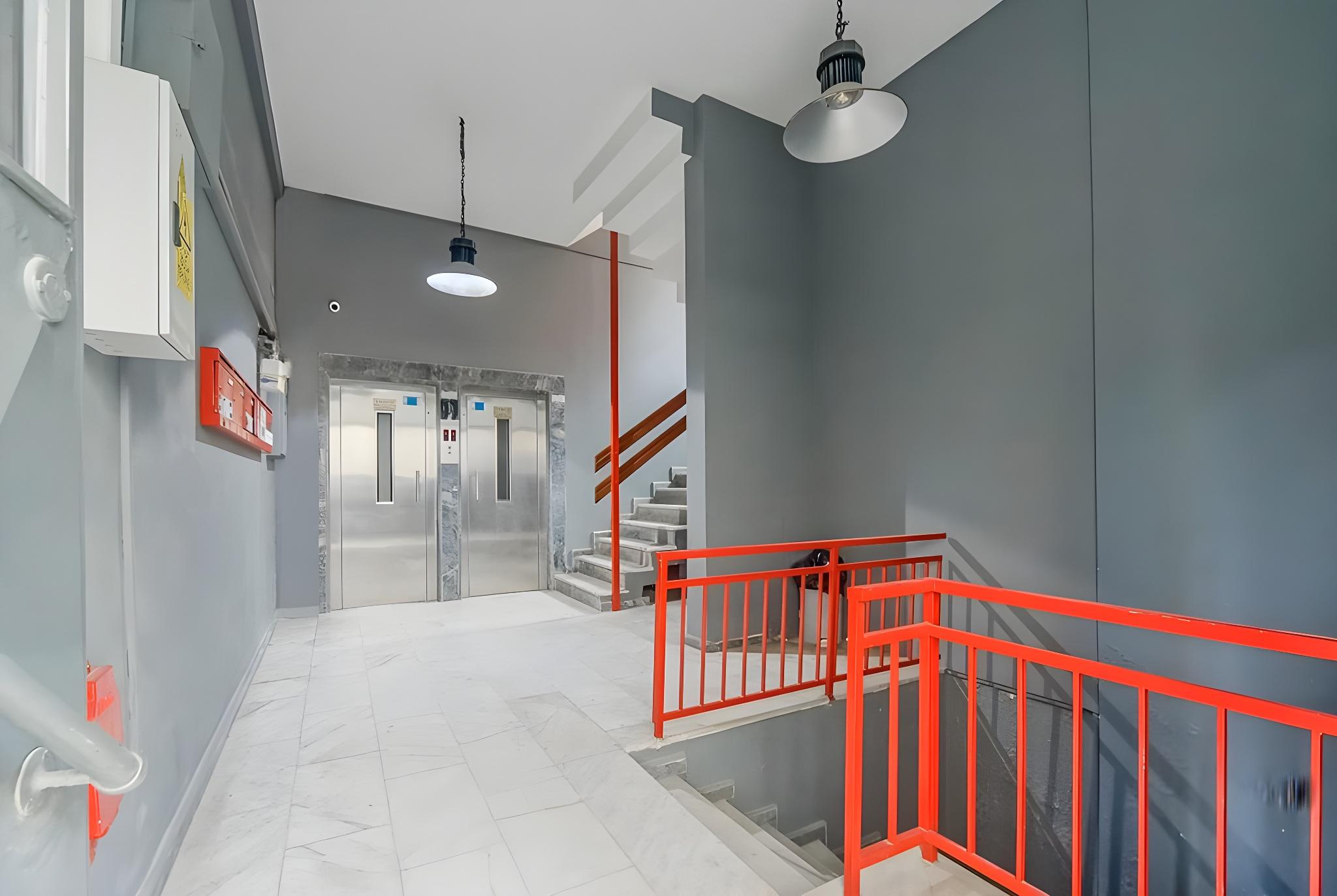 Manu Startup House 31/35