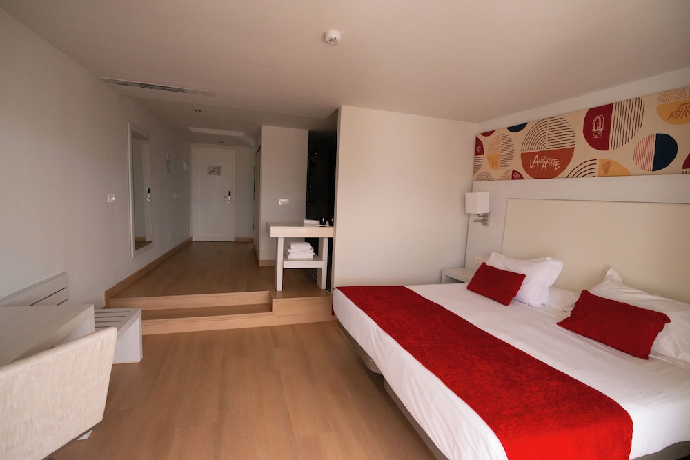 Aequora Lanzarote Suites 22/67