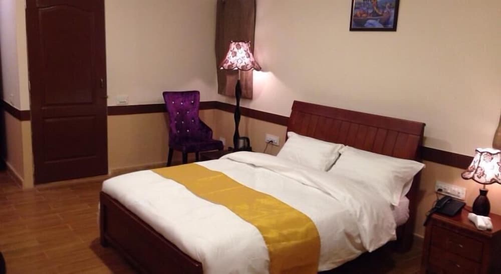 Kalki Resort And Cottages Baga 7/17