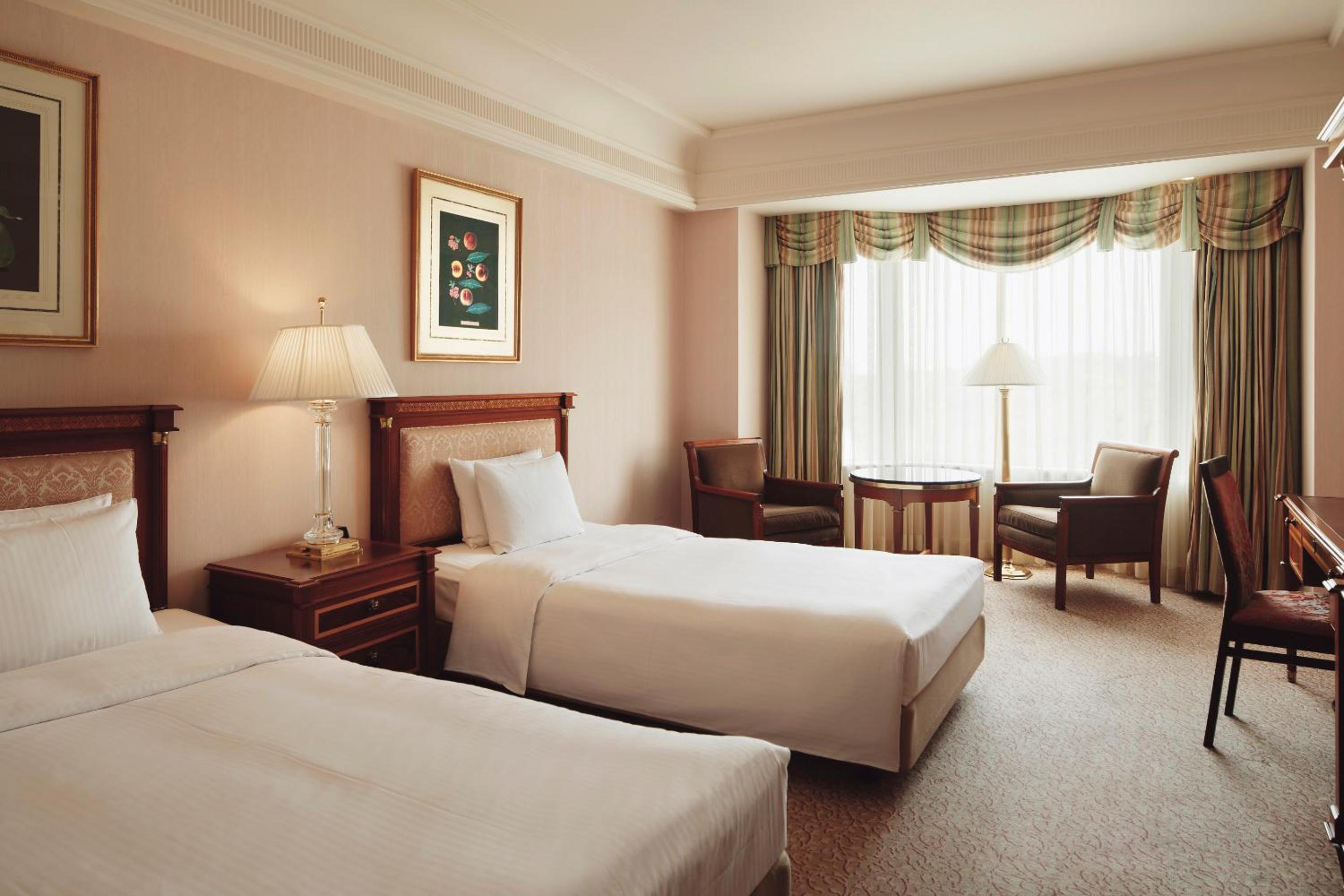 Luxury, Twin Beds, Executive Level