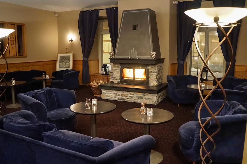 Thermal Hotels And Walliser Alpentherme Leukerbad 57/77
