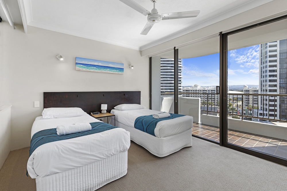 2 BEDROOMS, APARTMENT