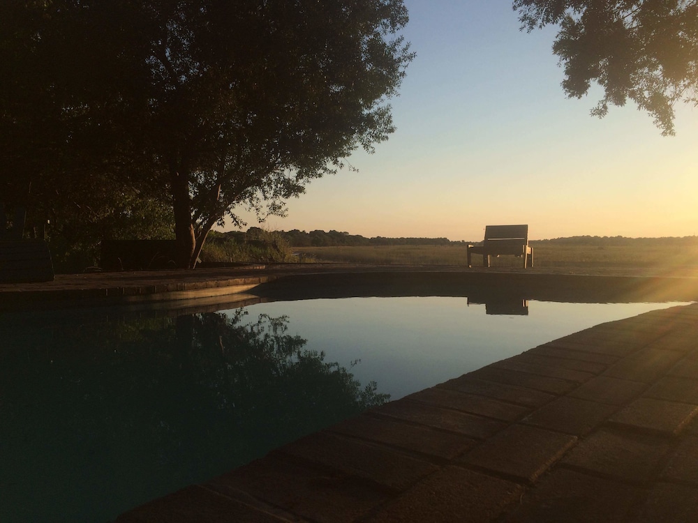 Island Safari Lodge 38/50